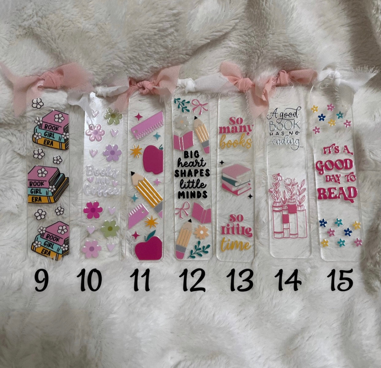 Bella’s Pulseras Bookmarks